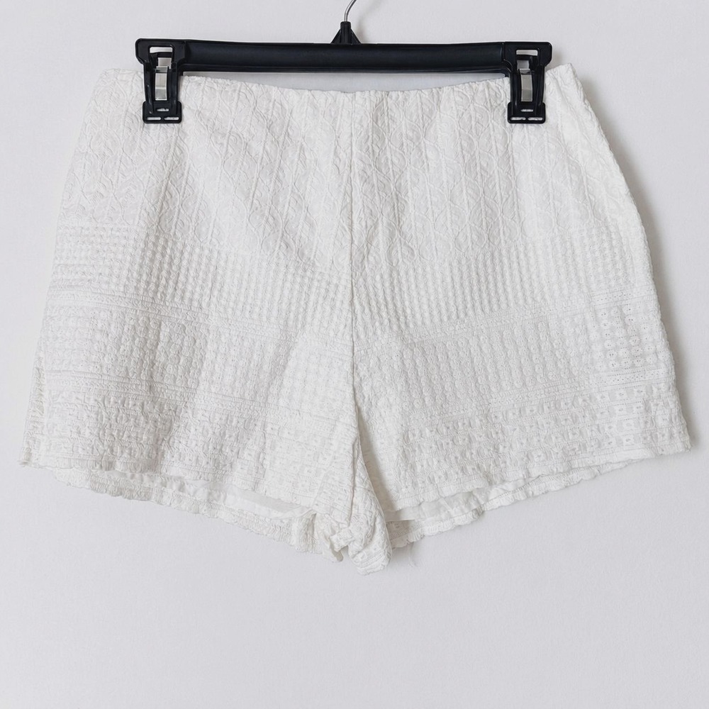 Free People Eyelet Shorts High Waisted Women Size 6 White Boho NWT